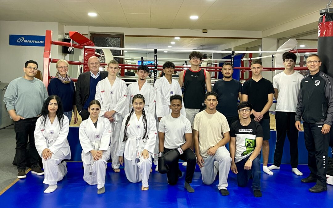 Boxtraining und Taekwondo als Projekt für Integration mit den Solinger Panthern